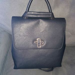 Metro Muse convertible backpack